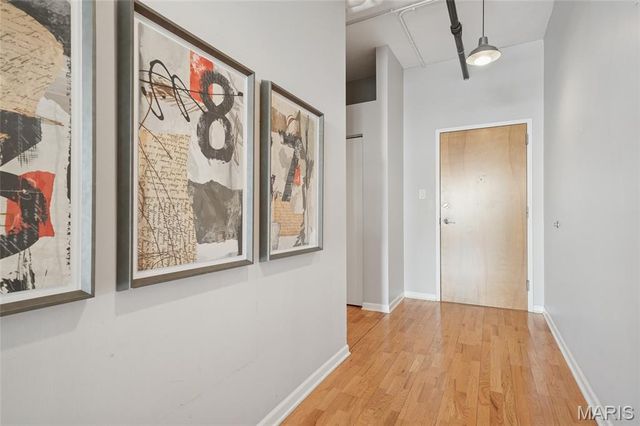 1501 Locust Street 1008, St Louis, MO 63103