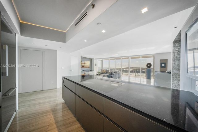 450 Alton Road 3301, Miami Beach, FL 33139