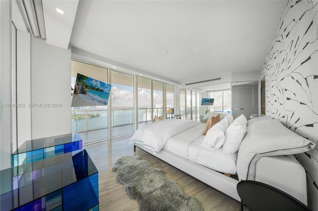 450 Alton Road 3301, Miami Beach, FL 33139