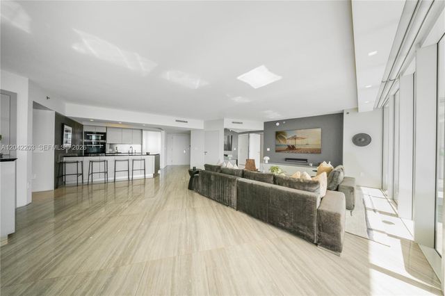 450 Alton Road 3301, Miami Beach, FL 33139