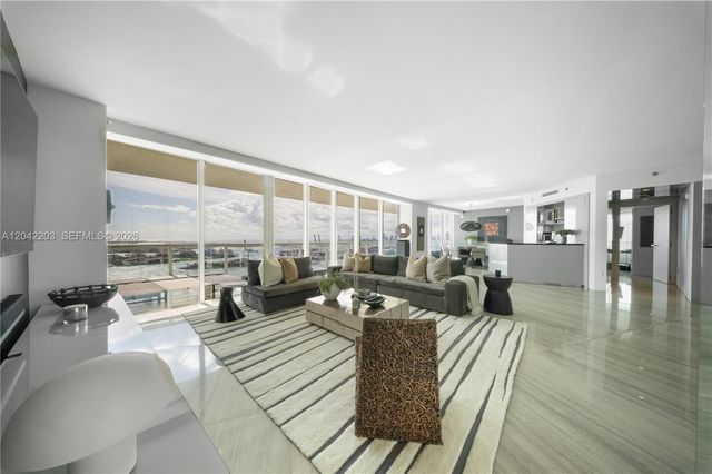 450 Alton Road 3301, Miami Beach, FL 33139