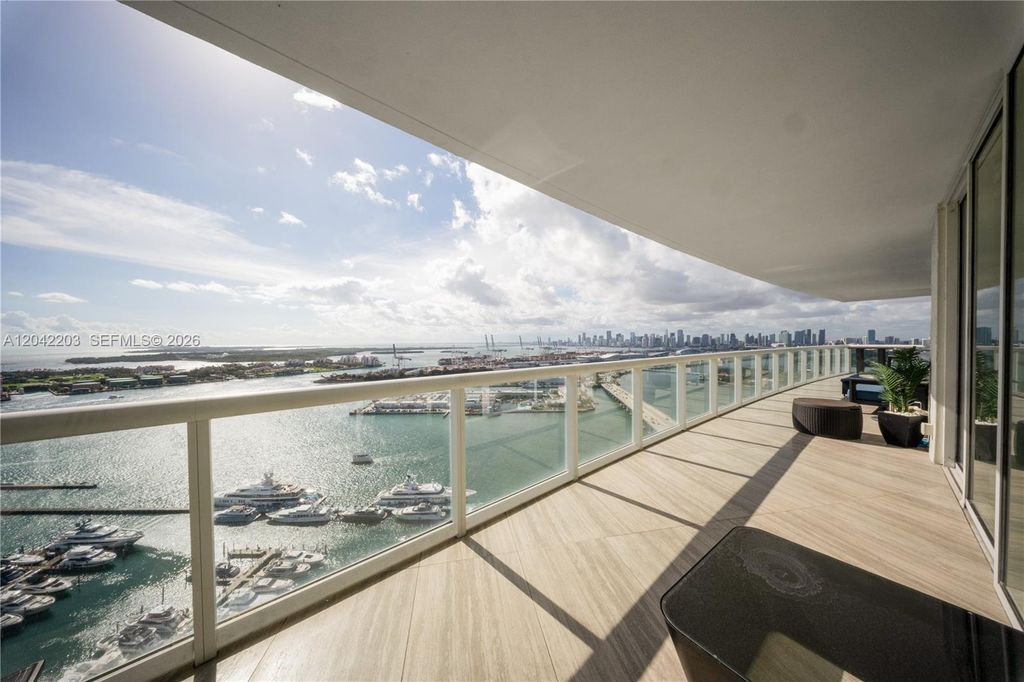 450 Alton Road 3301, Miami Beach, FL 33139