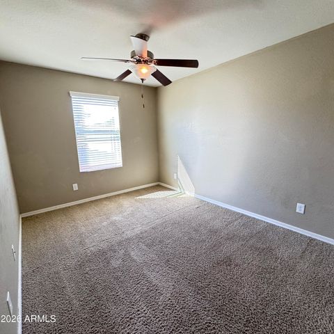 1077 S REBER Avenue, Gilbert, AZ 85296