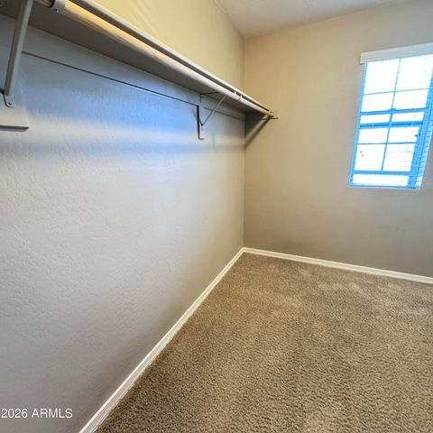 1077 S REBER Avenue, Gilbert, AZ 85296
