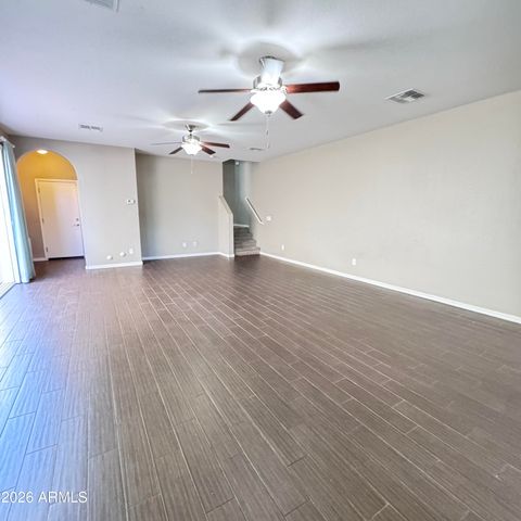 1077 S REBER Avenue, Gilbert, AZ 85296