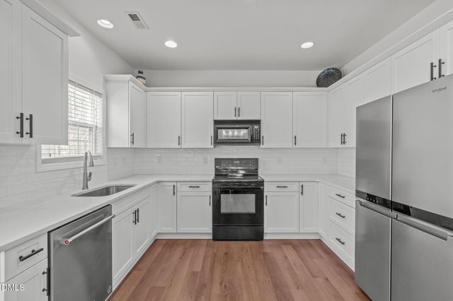 104 Minnifer Court, Apex, NC 27539