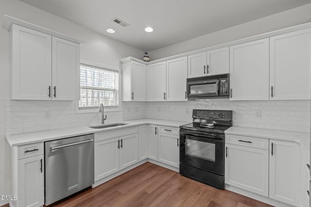 104 Minnifer Court, Apex, NC 27539