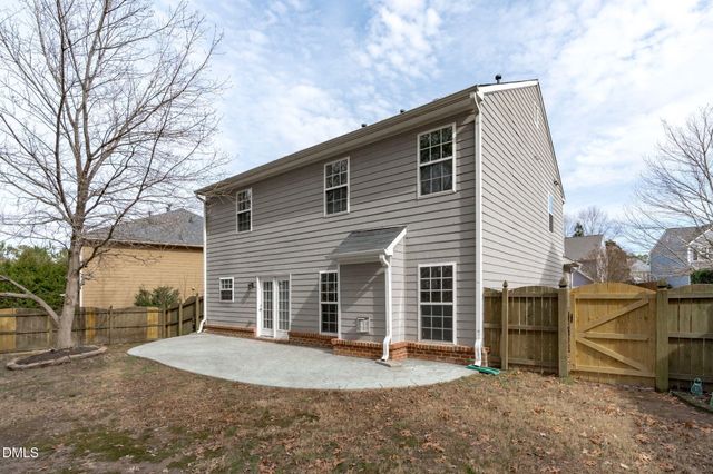 104 Minnifer Court, Apex, NC 27539