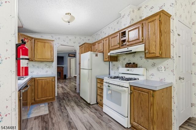 11 Fox Run, Montague Twp., NJ 07827