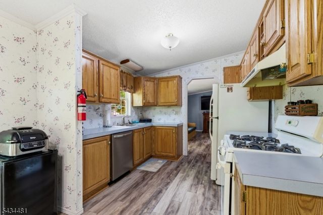 11 Fox Run, Montague Twp., NJ 07827
