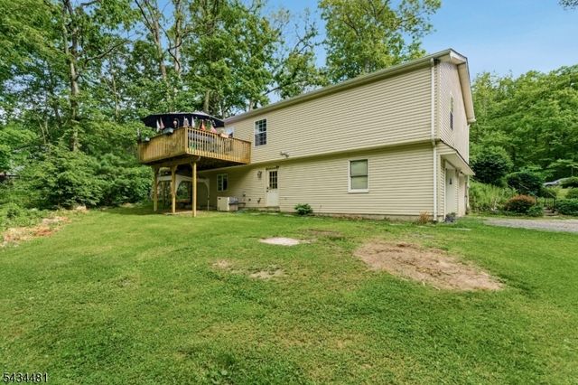 11 Fox Run, Montague Twp., NJ 07827