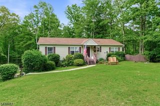 11 Fox Run, Montague Twp., NJ 07827