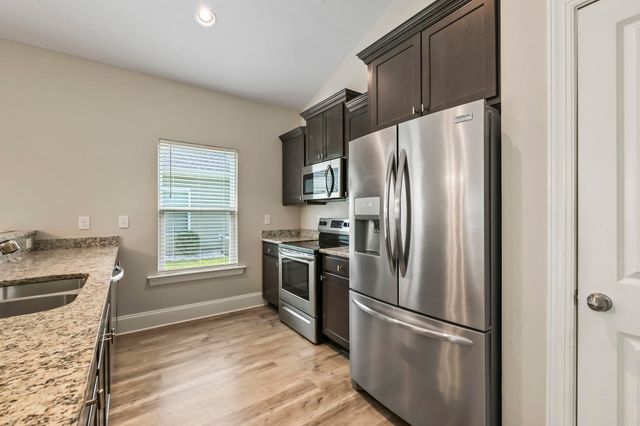 1616 Palmetto Palm Dr., Myrtle Beach, SC 29579