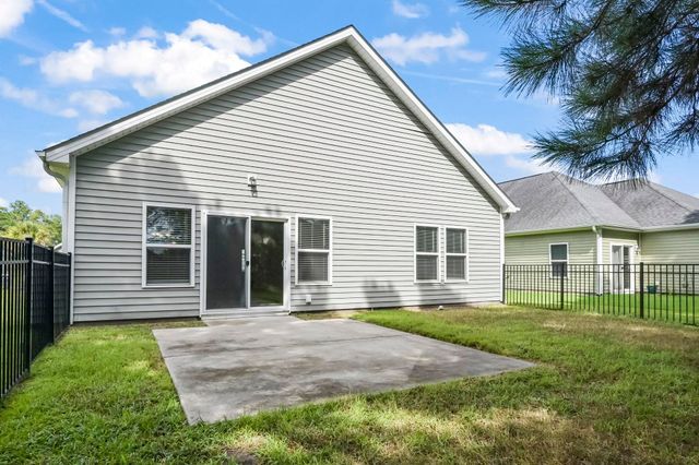 1616 Palmetto Palm Dr., Myrtle Beach, SC 29579