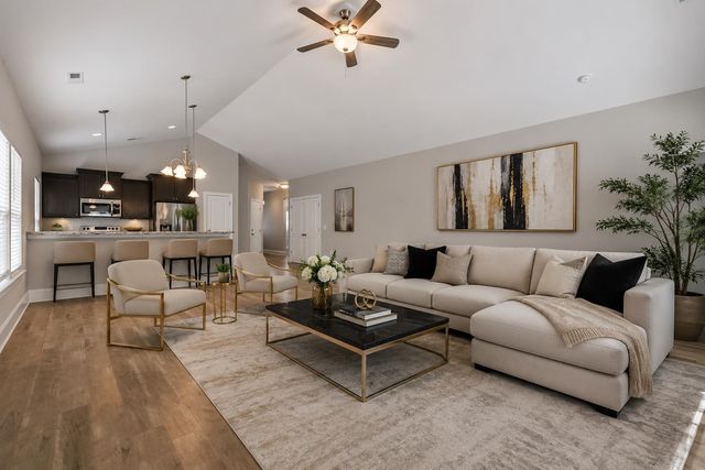 1616 Palmetto Palm Dr., Myrtle Beach, SC 29579