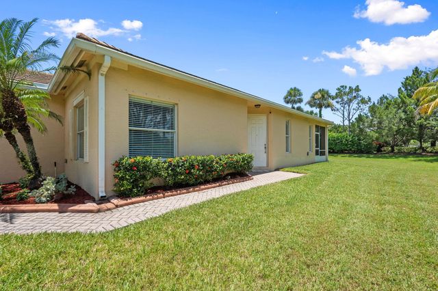 213 SW Deleon Springs Drive, Port St Lucie, FL 34986