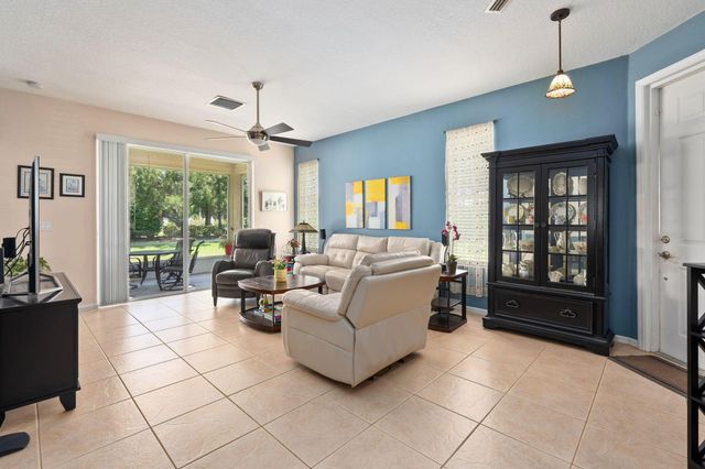 213 SW Deleon Springs Drive, Port St Lucie, FL 34986