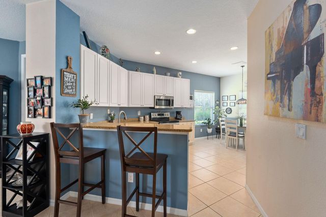 213 SW Deleon Springs Drive, Port St Lucie, FL 34986