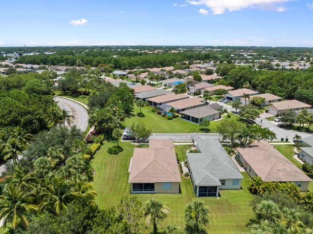 213 SW Deleon Springs Drive, Port St Lucie, FL 34986