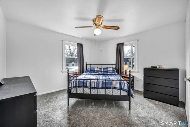 90 West Side Drive, Hamden, CT 06514