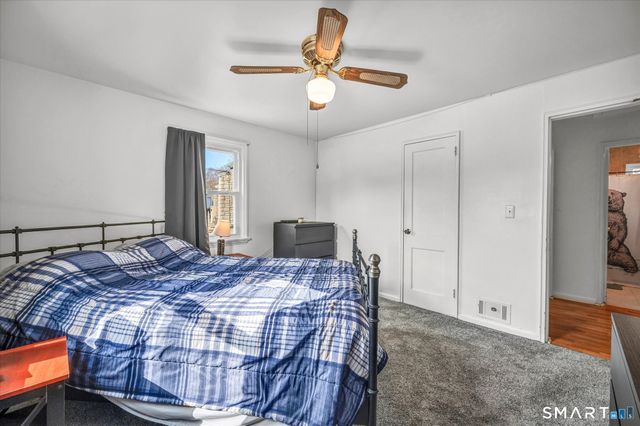 90 West Side Drive, Hamden, CT 06514