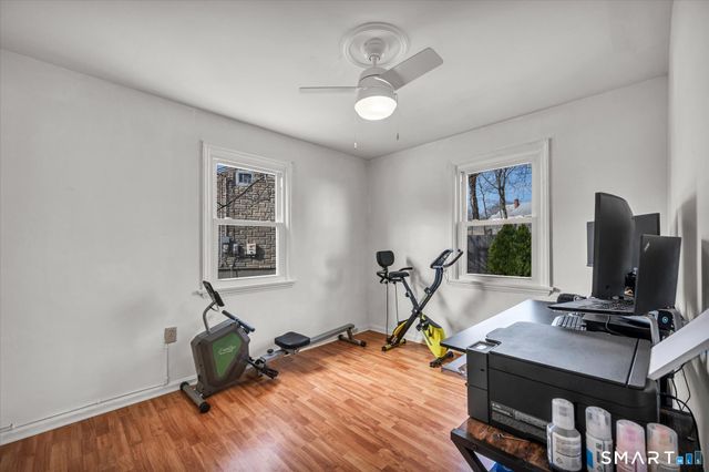 90 West Side Drive, Hamden, CT 06514