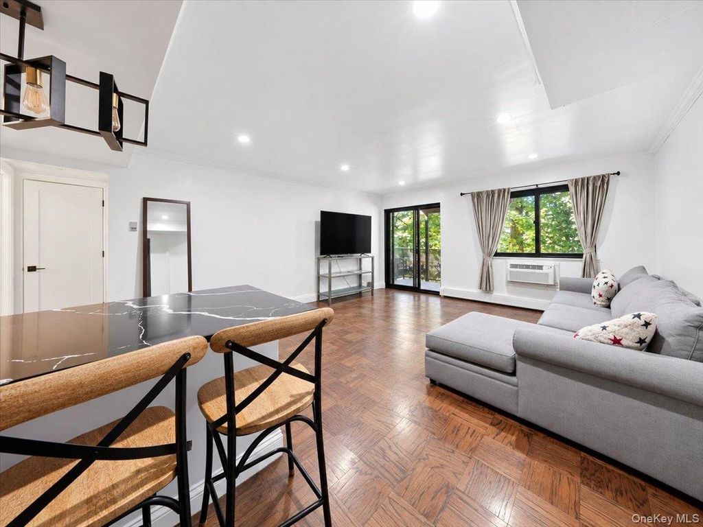 330 Central Park Avenue F12, Scarsdale, NY 10583 — photo 3