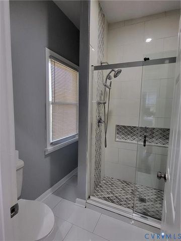 107 S 5th Ave, Hopewell, VA 23860