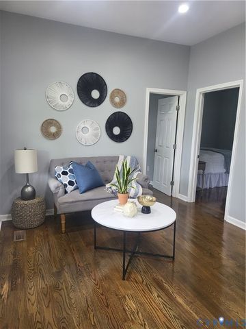 107 S 5th Ave, Hopewell, VA 23860
