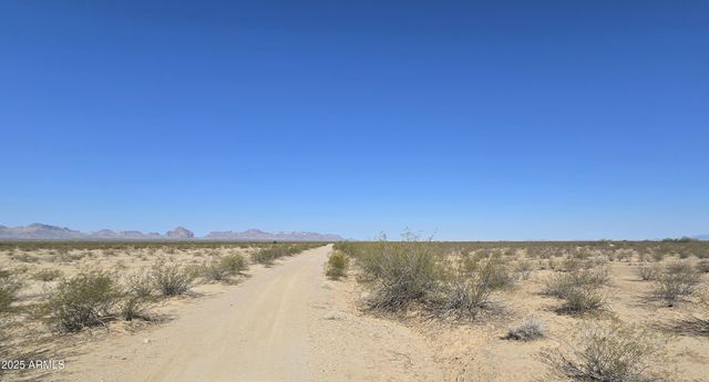 47XX N 547th Avenue 55, Tonopah, AZ 85354