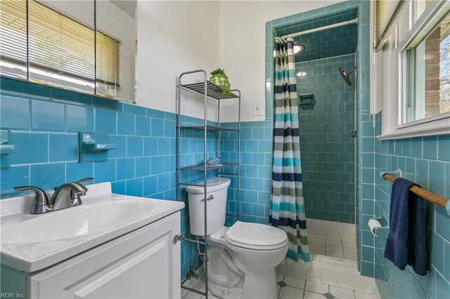 9 Rust ST, Hampton, VA 23664