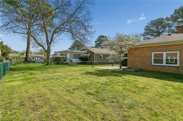 9 Rust ST, Hampton, VA 23664