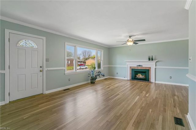 9 Rust ST, Hampton, VA 23664