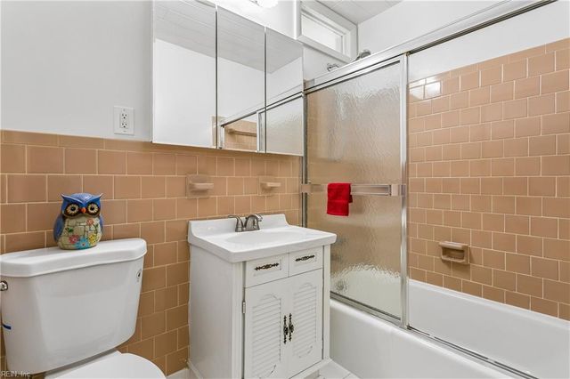 9 Rust ST, Hampton, VA 23664