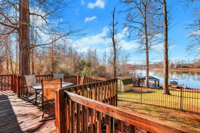 221 Lyman Lake Road, Lyman, SC 29365