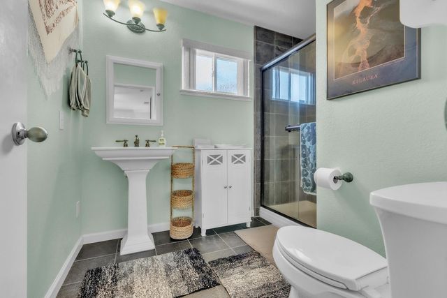 3914 Smithfield Way, Sacramento, CA 95826