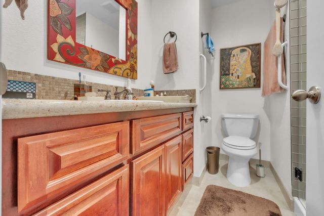 3914 Smithfield Way, Sacramento, CA 95826