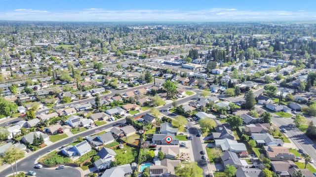 3914 Smithfield Way, Sacramento, CA 95826