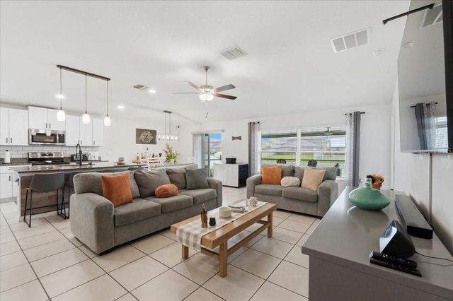 1923 RED LOOP, Lakeland, FL 33801