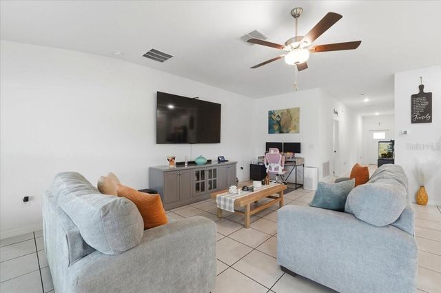 1923 RED LOOP, Lakeland, FL 33801