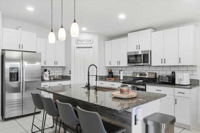 1923 RED LOOP, Lakeland, FL 33801