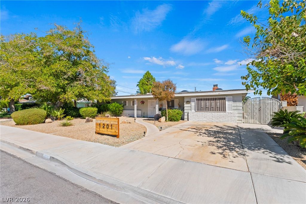 1201 Westlund Drive, Las Vegas, NV 89102 — photo 3
