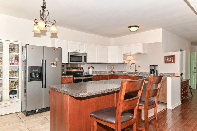 524 Milwaukee AVENUE, Burlington, WI 53105