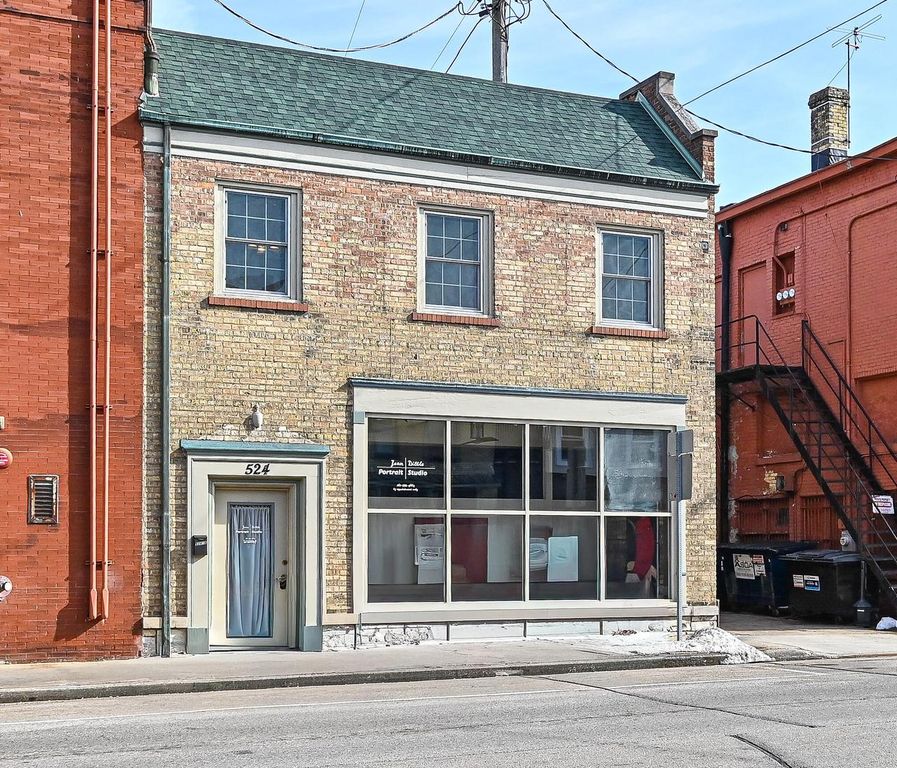 524 Milwaukee AVENUE, Burlington, WI 53105