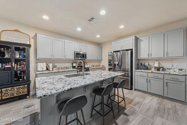 864 Tourmaline Drive, Carson City, NV 89705