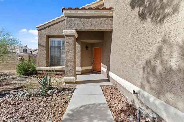 1928 Camino Carlos Rey, North Las Vegas, NV 89031