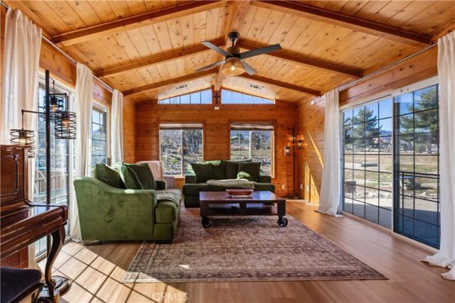 1825 Smoke Tree, Pinon Hills, CA 92372