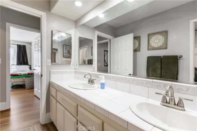 1825 Smoke Tree, Pinon Hills, CA 92372