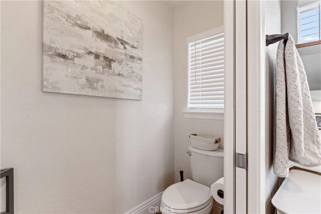 1825 Smoke Tree, Pinon Hills, CA 92372