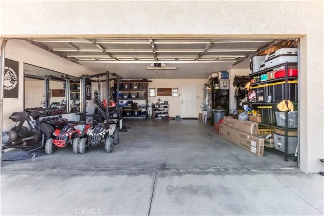 1825 Smoke Tree, Pinon Hills, CA 92372